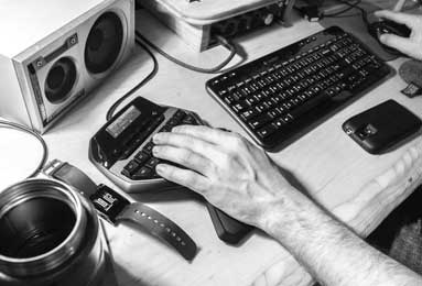 全力造王朝！克伦克父子重磅承诺，阿森纳夏窗无上限支持阿尔特塔